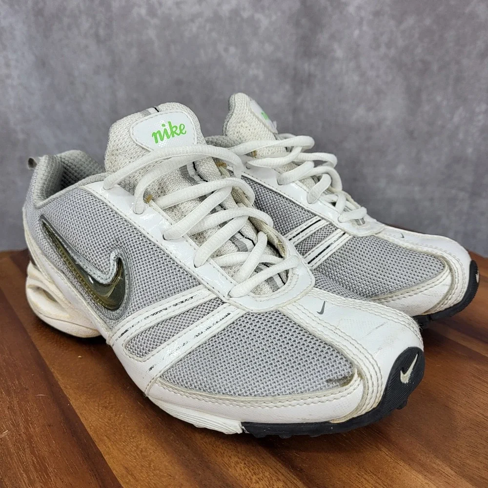 Nike Team Destroyer Golf Shoes Womens 5 White Lacrosse Cleats 317350013 Sneakers